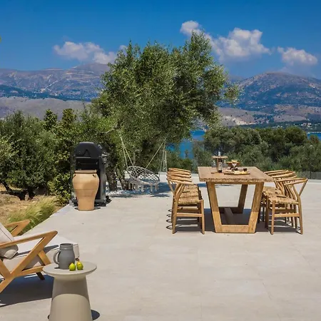 Sensi Villa Lixouri