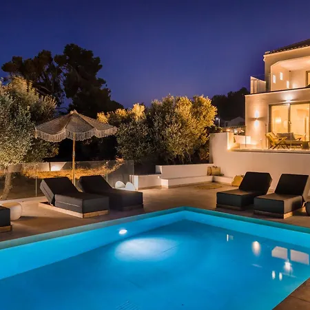 Sensi Villa Lixouri